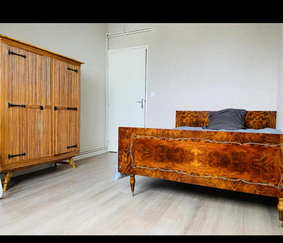 Chambre Privee อองเชร์ ภายนอก รูปภาพ